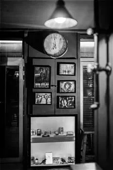 Sober Rock Bar - Bar wall in BW Sober Rock Bar - Bar wall in BW