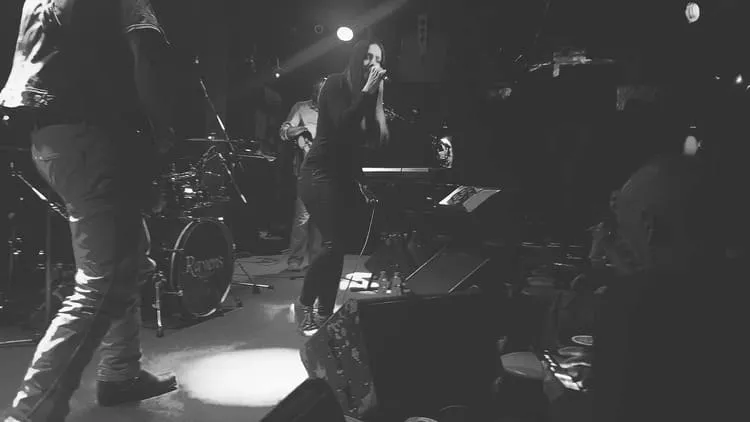 Dewar - Live at Ravens