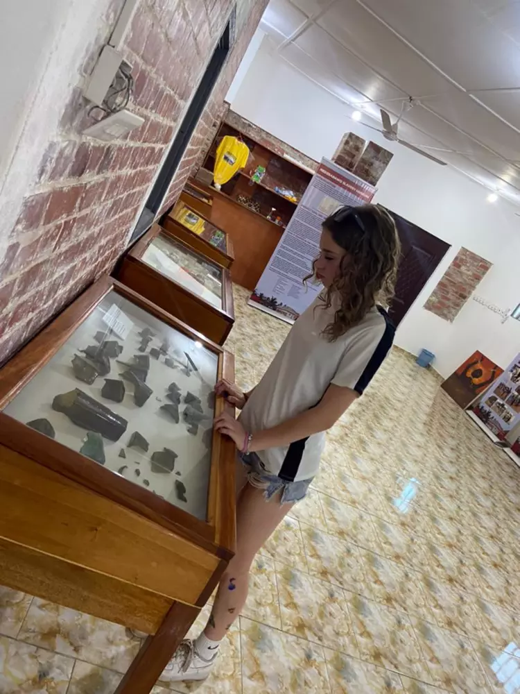 Place to See - Inside display