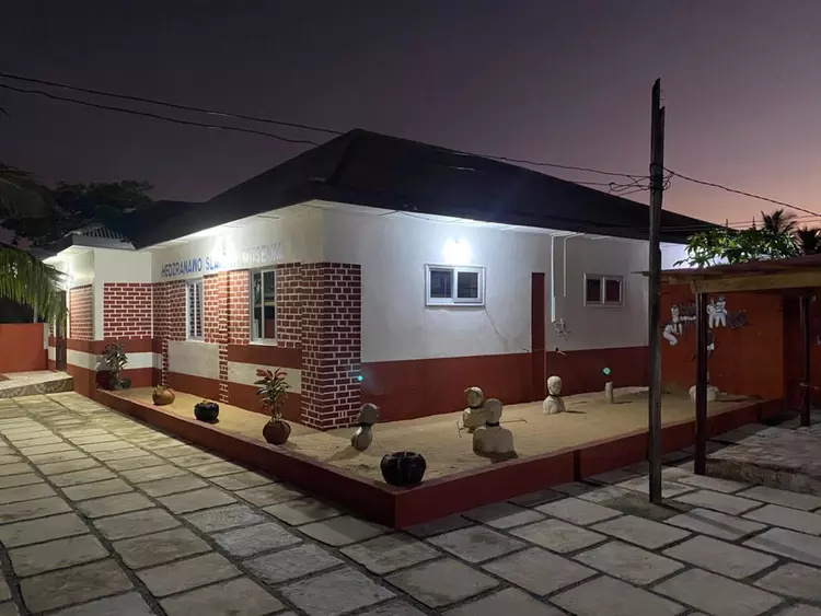 Place to See - Museum building