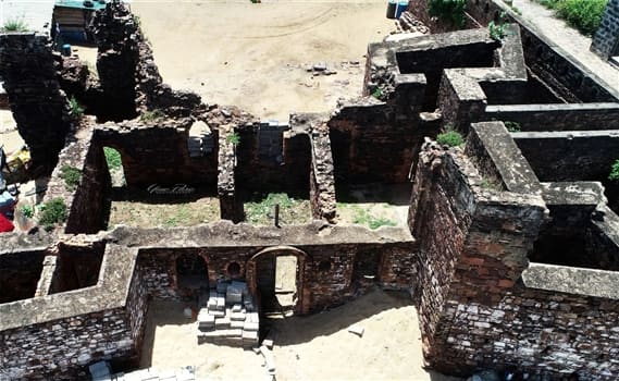 Place to See - The fort from above