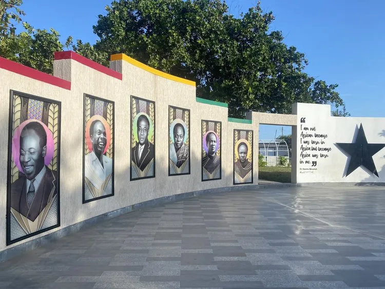 Voices of Ghana - Kwame Nkrumah artworks at Kwame Nkrumah Mausoleum In Ghana