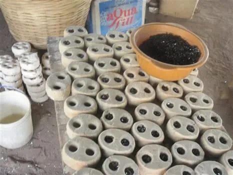 Culture & Heritage - Cedi Beads - Clay moulds