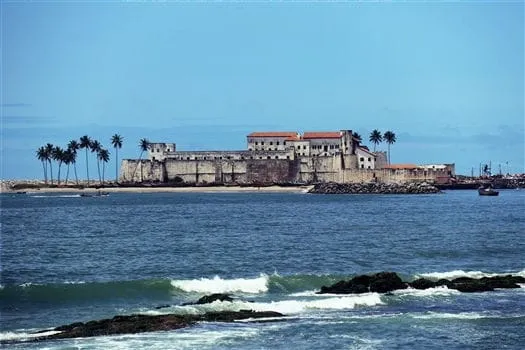 Destinations - Elmina Castle