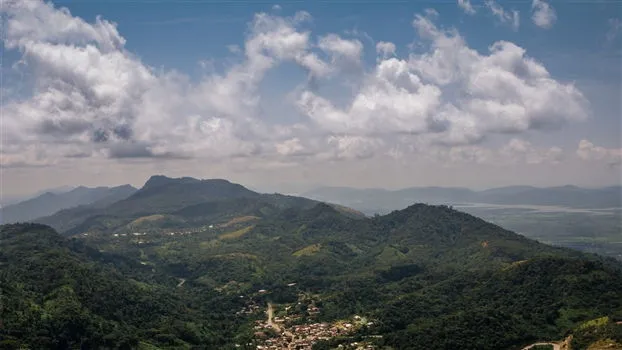 Travel Guides & Tips - Mountain Gemi in Amedzope