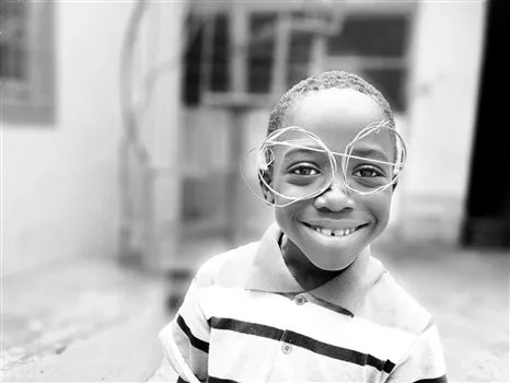 Travel Guides & Tips - Looking cool