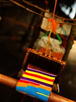 Travel Guides & Tips - Kente cloth