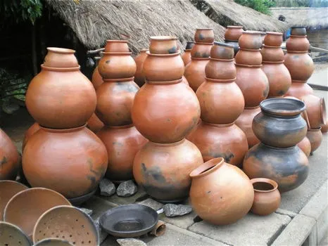 Travel Guides & Tips - Locally made pottery