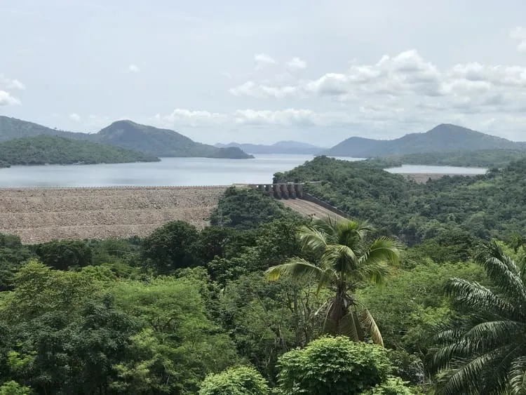 Helgard Africa - Akosombo dam